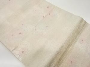 横段に椿模様織出し名古屋帯